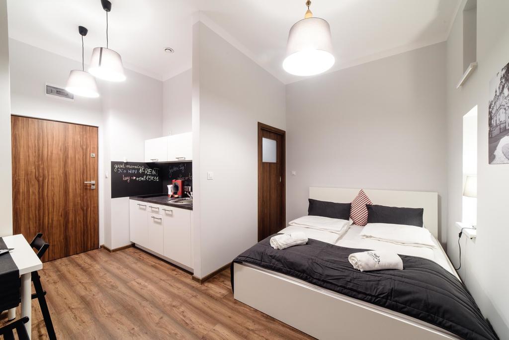 2 Nights Apartments - Great Location, Right Next To Main Rail And Bus Station, 10 Min To Main Square By Foot Krakow Exterior photo